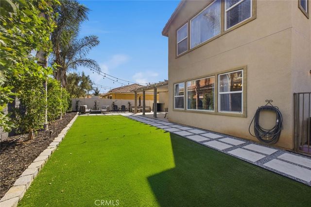 35028 Orchard Crest Court, Winchester, CA 92596