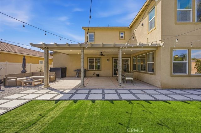 35028 Orchard Crest Court, Winchester, CA 92596