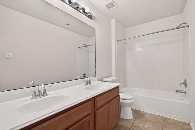 7434 Garland Mist Lane, Richmond, TX 77407