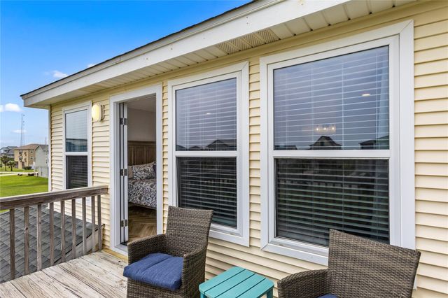 4114 Courageous Lane, Galveston, TX 77554