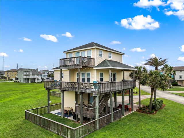 4114 Courageous Lane, Galveston, TX 77554