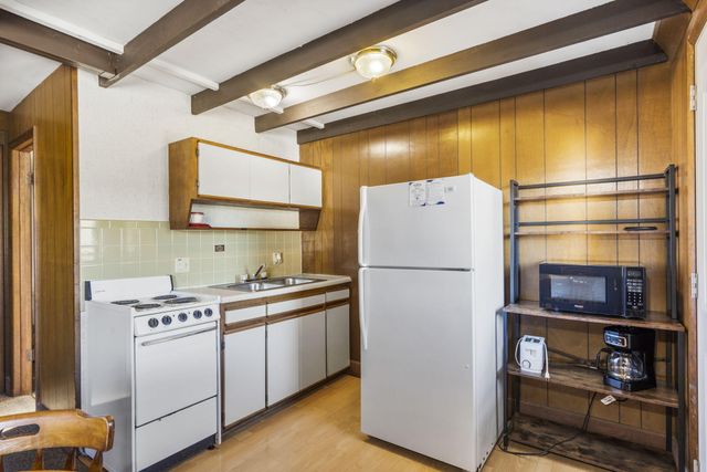 88 Deep Water Circle, Reeds Spring, MO 65737