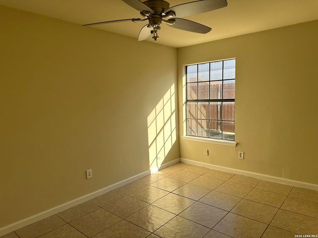 605 Oak Park Dr Unit 605, Boerne, TX 78006