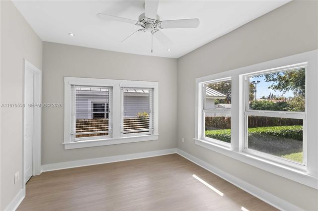 2434 SW 15th St, Miami, FL 33145