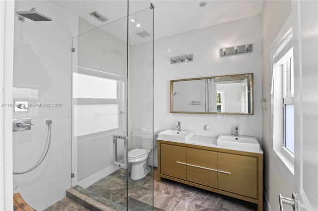 2434 SW 15th St, Miami, FL 33145