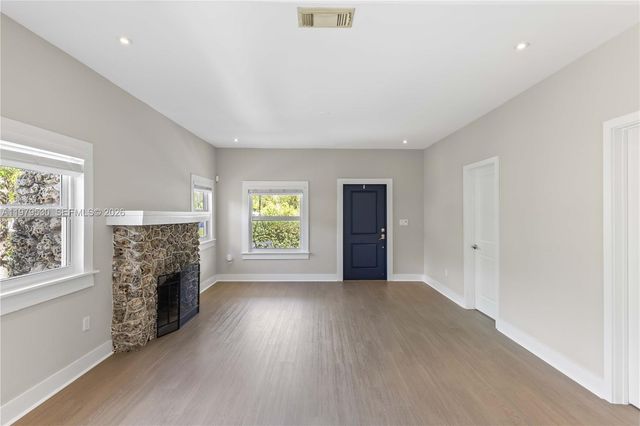 2434 SW 15th St, Miami, FL 33145