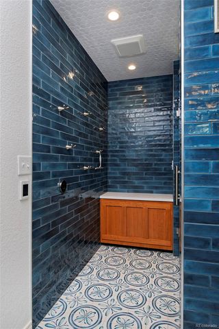 700 Windflower Drive, Longmont, CO 80504