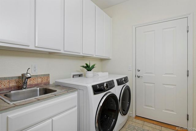 700 Windflower Drive, Longmont, CO 80504