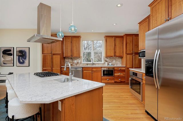 700 Windflower Drive, Longmont, CO 80504