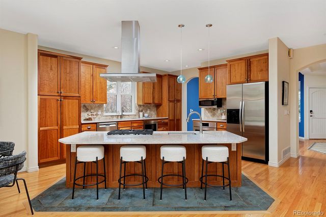 700 Windflower Drive, Longmont, CO 80504