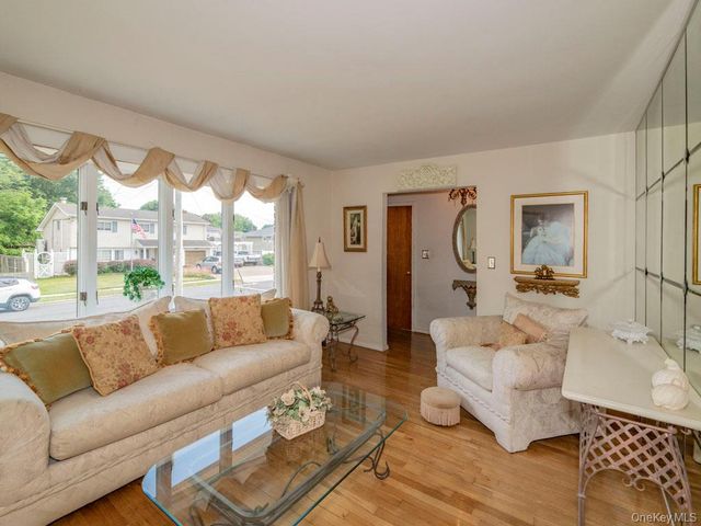 3601 Wadena Street, Seaford, NY 11783