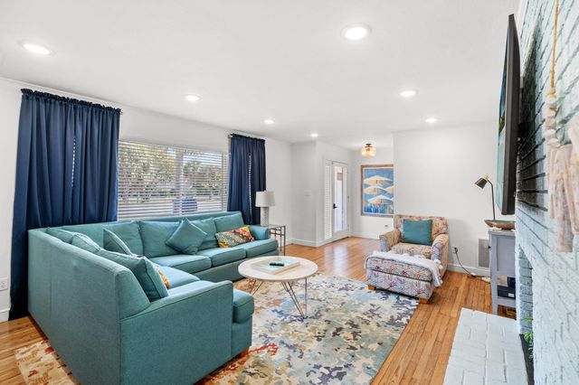 403 13th Ave. S, Myrtle Beach, SC 29577