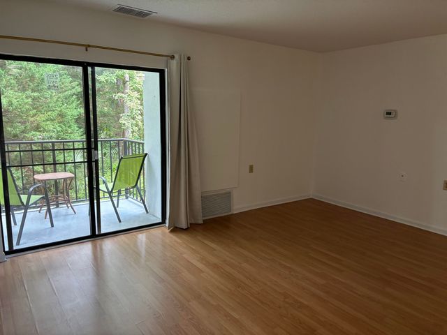 5001 Little River Rd Apt W215, Myrtle Beach, SC 29577