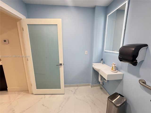 15420 SW 136th Street 3, Miami, FL 33196