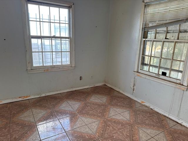 4000 NW 15th Street, Oklahoma City, OK 73107