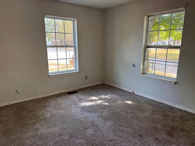 4000 NW 15th Street, Oklahoma City, OK 73107