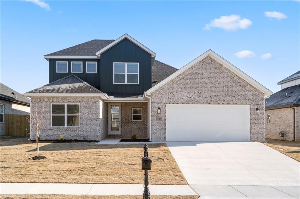 1231 Mammoth Street, Centerton, AR 72719