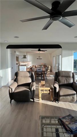 250 Avenida Lobeiro C, San Clemente, CA 92672