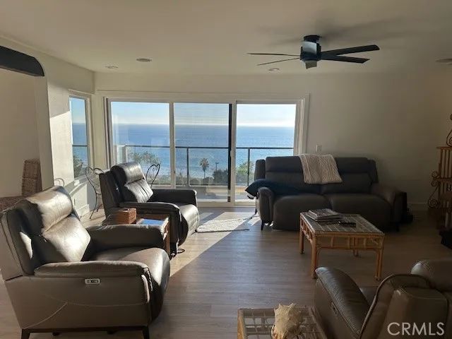 250 Avenida Lobeiro C, San Clemente, CA 92672