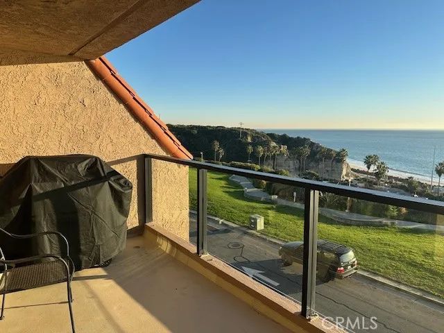 250 Avenida Lobeiro C, San Clemente, CA 92672