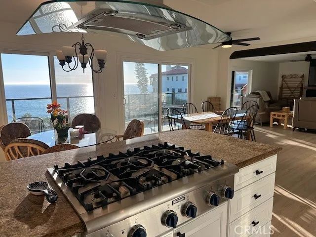 250 Avenida Lobeiro C, San Clemente, CA 92672