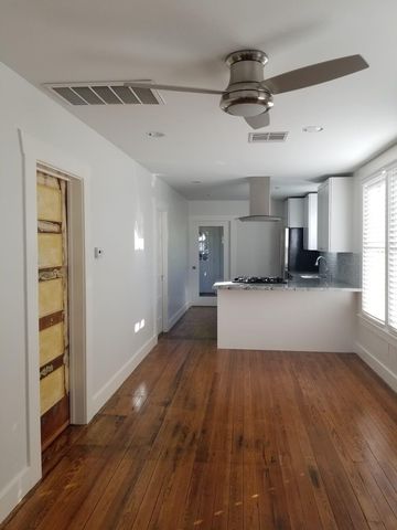 304 E 33rd Street, Houston, TX 77018
