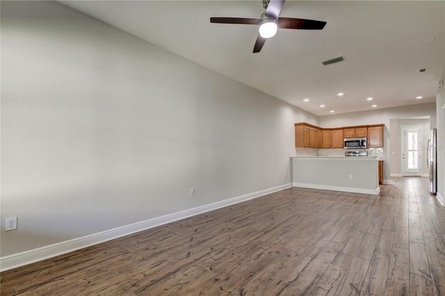 14606 BOURNEMOUTH ROAD, Tampa, FL 33626