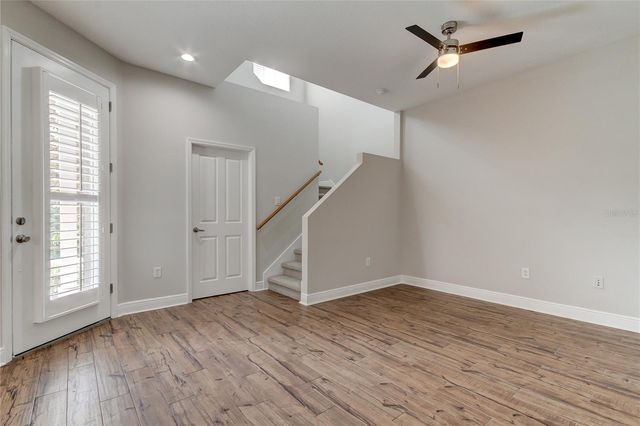 14606 BOURNEMOUTH ROAD, Tampa, FL 33626