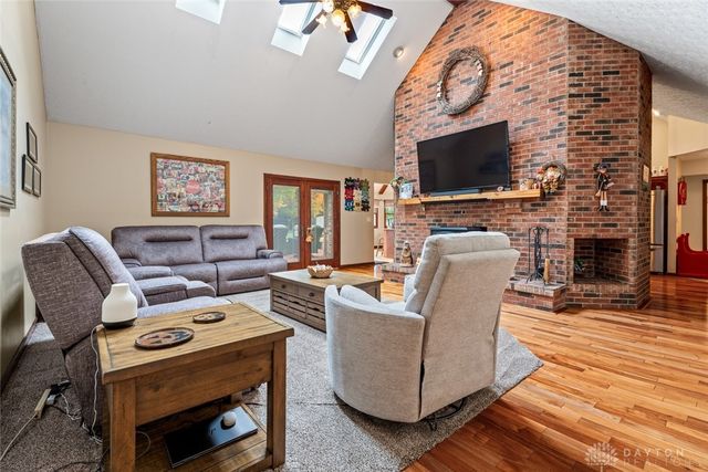 281 Locust Court, Beavercreek, OH 45440