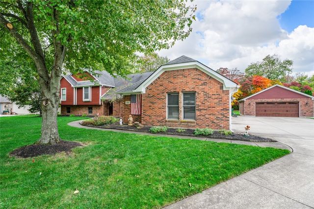 281 Locust Court, Beavercreek, OH 45440