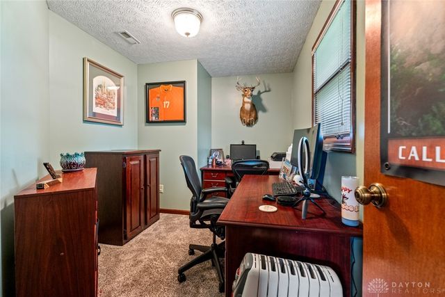 281 Locust Court, Beavercreek, OH 45440