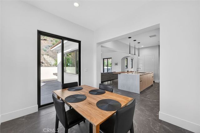 43754 De Luz, Temecula, CA 92590