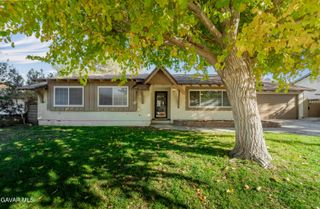 41852 Shain Lane, Lancaster, CA 93536