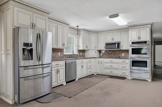 502 Corders Crossroads Rd, Fayetteville, TN 37334