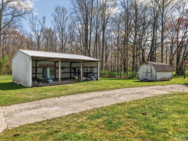 502 Corders Crossroads Rd, Fayetteville, TN 37334