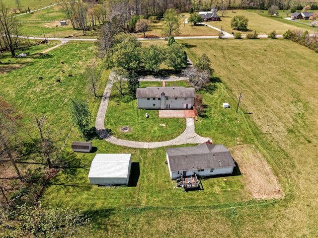 502 Corders Crossroads Rd, Fayetteville, TN 37334