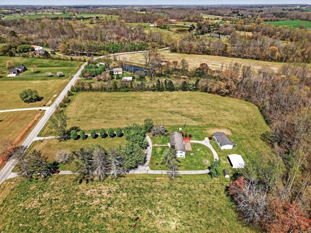 502 Corders Crossroads Rd, Fayetteville, TN 37334