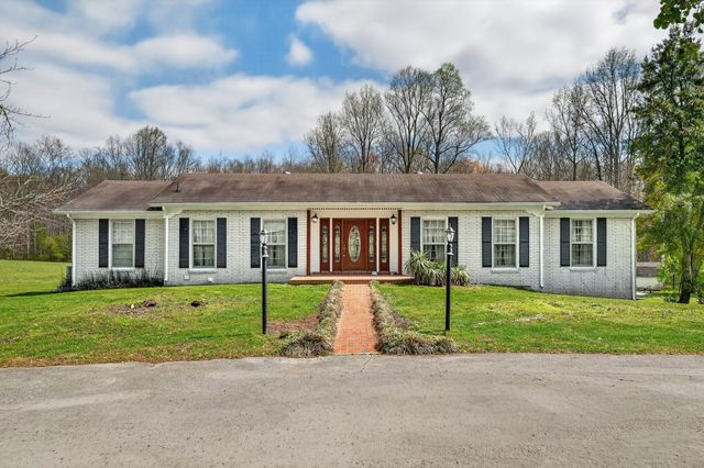 502 Corders Crossroads Rd, Fayetteville, TN 37334