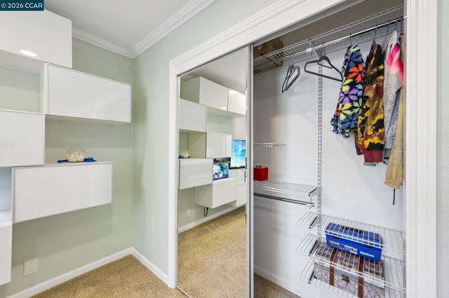 825 Oak Grove Rd 40, Concord, CA 94518