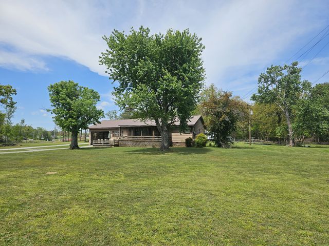 25751 SR 108, Gruetli Laager, TN 37339