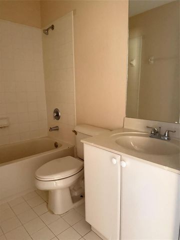 1433 SE 24th Court 261, Homestead, FL 33035