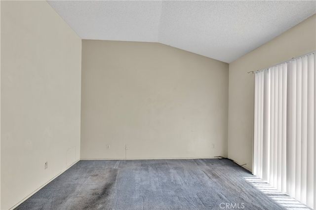 14671 Ponderosa Ranch Road, Victorville, CA 92392