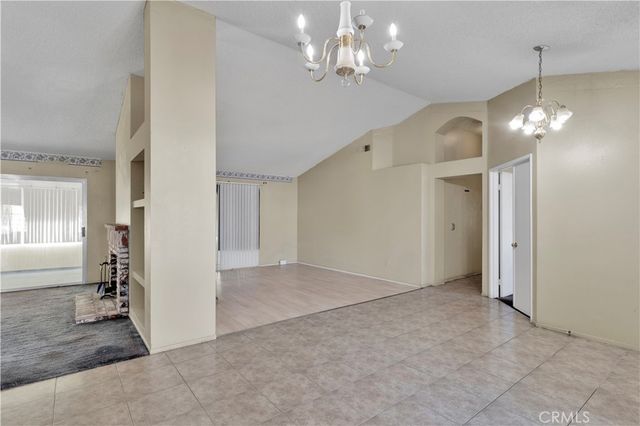 14671 Ponderosa Ranch Road, Victorville, CA 92392