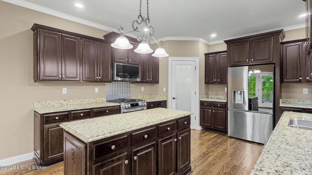 14712 Forbes Cir, Louisville, KY 40245