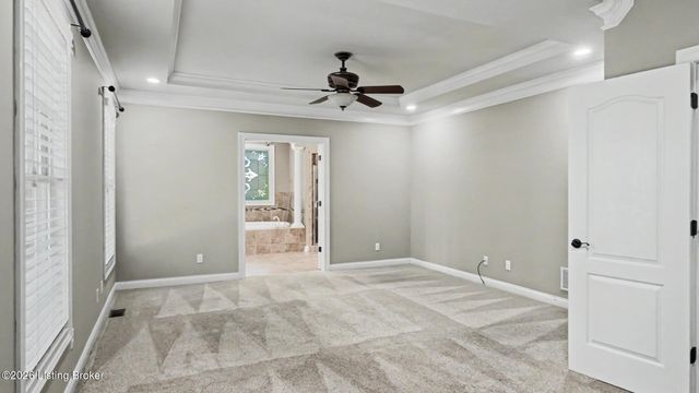 14712 Forbes Cir, Louisville, KY 40245