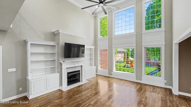 14712 Forbes Cir, Louisville, KY 40245