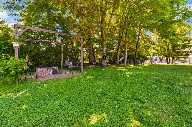 22 Taylor Subdivision Road, London, KY 40744