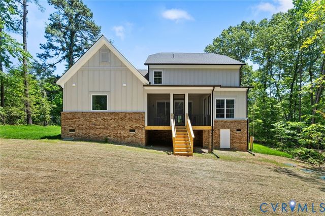 12506 Ashton Dell Rd, Chester, VA 23831