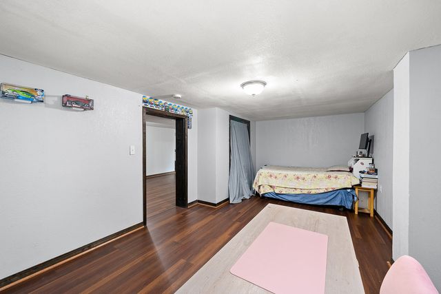 1780 NW 81st Street, Clive, IA 50325
