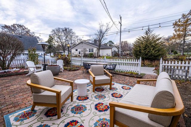 16355 Coronado COURT, Brookfield, WI 53005